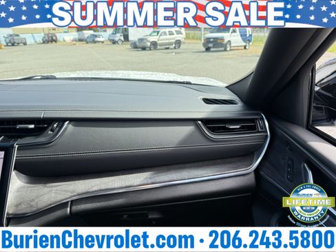 Used 2024 Jeep Grand Cherokee L Overland w/ Advanced Protech Group III AWD/4WD image 23