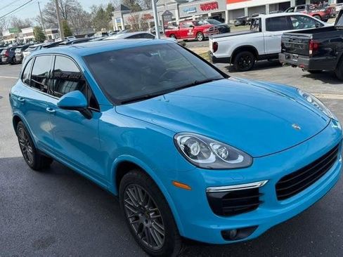 Used 2018 Porsche Cayenne image 3