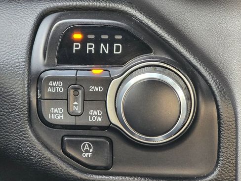 Used 2021 RAM 1500 Big Horn image 35