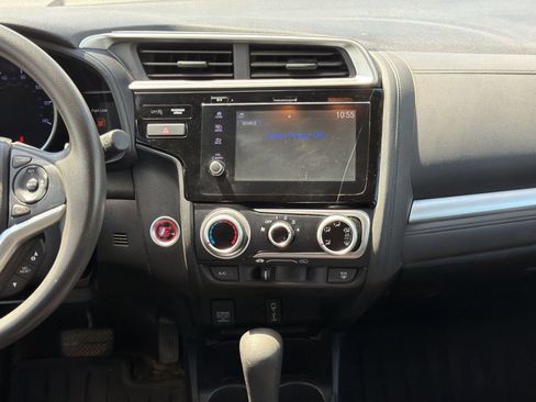 Used 2019 Honda Fit EX image 18