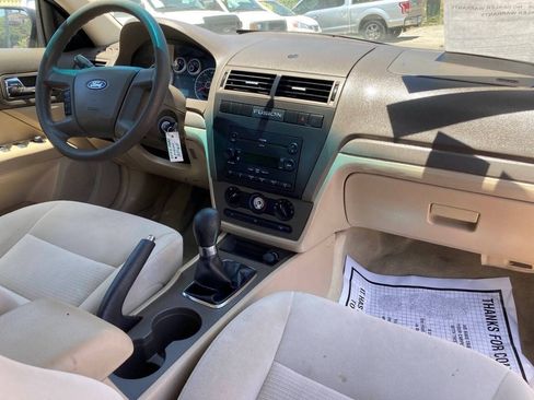 Used 2006 Ford Fusion S FWD image 13