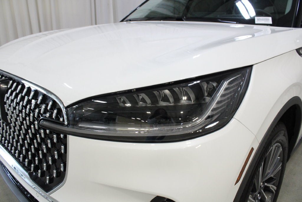 New 2026 Lincoln Aviator AWD image 34