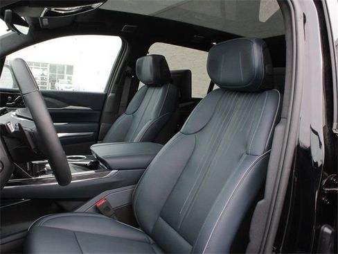New 2025 Cadillac Escalade IQ Sport 2 AWD/4WD image 12