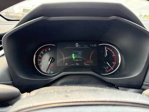 Used 2025 Toyota RAV4 XLE FWD image 26