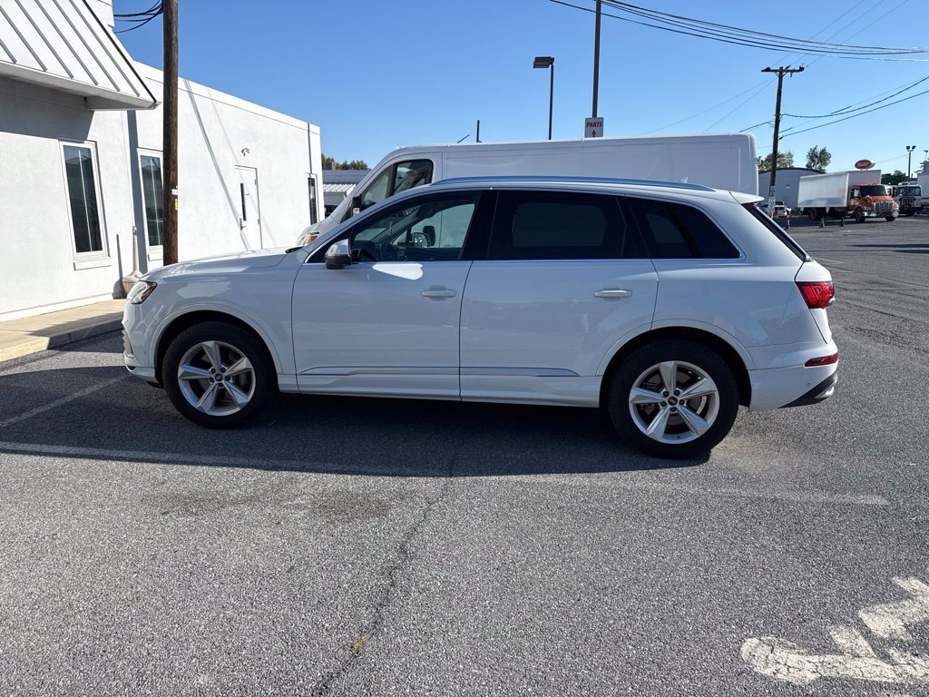Used 2024 Audi Q7 2.0T Premium Plus AWD/4WD image 2