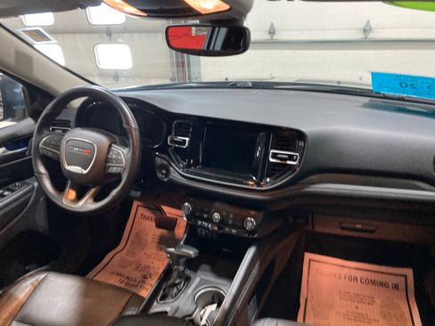Used 2021 Dodge Durango SXT image 11