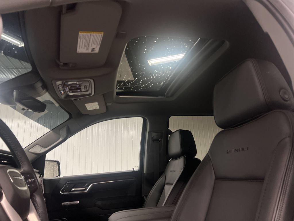 Certified 2026 GMC Sierra 1500 Denali w/ Denali Reserve Package AWD/4WD image 28