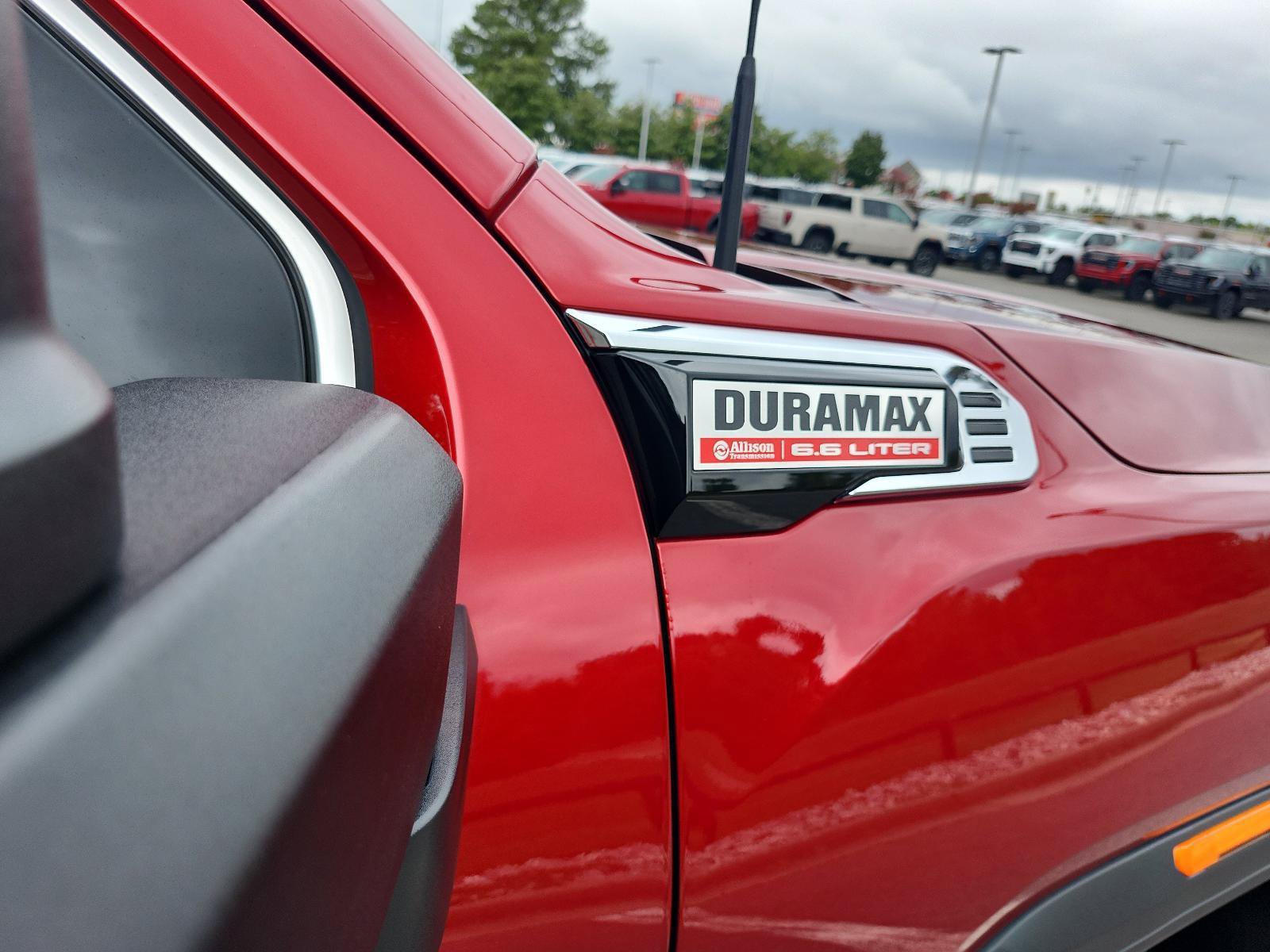 Used 2024 GMC Sierra 2500 Denali w/ Denali Reserve Package AWD/4WD image 9