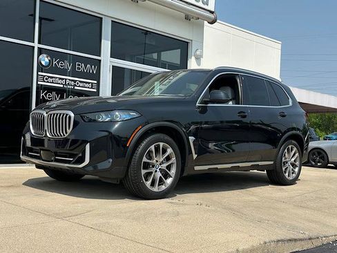 Certified 2024 BMW X5 xDrive40i w/ Premium Package image 4