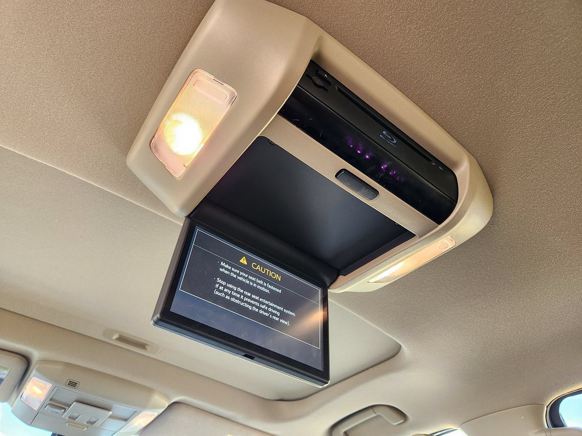 Used 2020 Toyota Sequoia Platinum RWD image 51