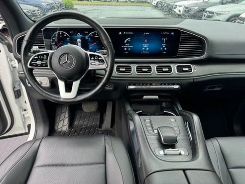 Certified 2022 Mercedes-Benz GLS 450 4MATIC image 13