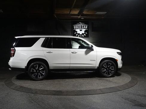 Used 2021 Chevrolet Tahoe Premier w/ Premium Package AWD/4WD image 15