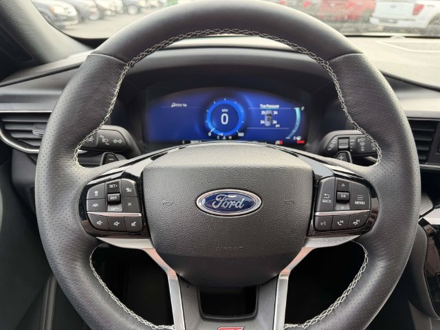 Certified 2024 Ford Explorer ST w/ Equipment Group 401A AWD/4WD image 22
