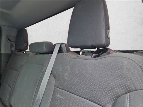 Used 2020 Chevrolet Silverado 1500 Custom w/ Custom Value Package RWD image 13