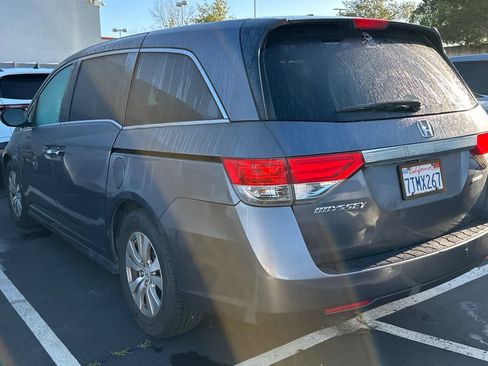 Used 2016 Honda Odyssey SE image 4