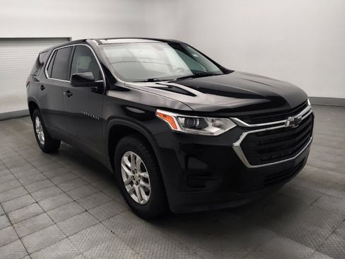 Used 2020 Chevrolet Traverse LS FWD image 13