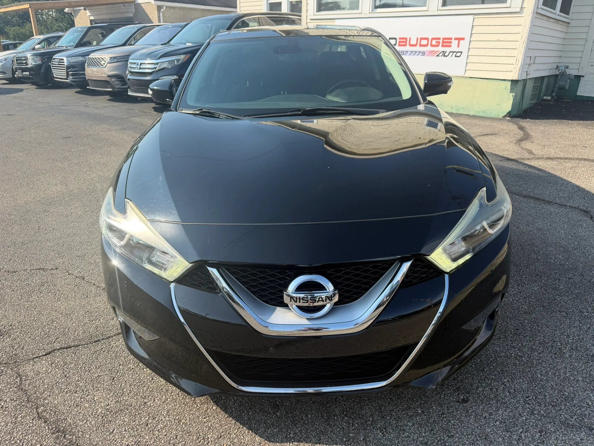 Used 2017 Nissan Maxima Platinum FWD image 4