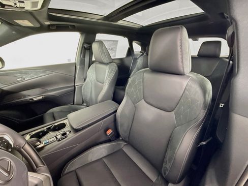 New 2026 Lexus RX 350 AWD w/ Convenience Package image 11