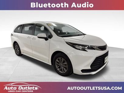 Used 2023 Toyota Sienna LE