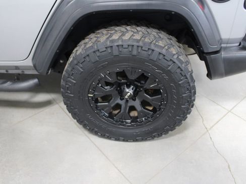 Used 2018 Jeep Wrangler Unlimited Sport S image 54