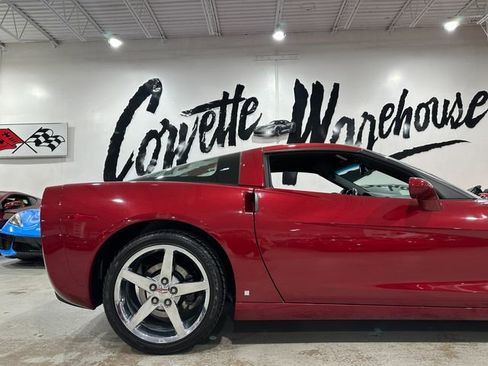 Used 2008 Chevrolet Corvette Coupe w/ Preferred Equipment Group RWD image 4