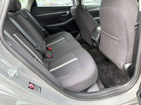 Used 2022 Hyundai Sonata SEL FWD image 15