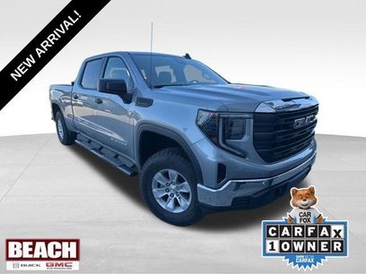 Used 2024 GMC Sierra 1500 Pro w/ Pro Value Package