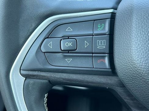 Used 2022 Jeep Grand Cherokee Limited 4xe image 22