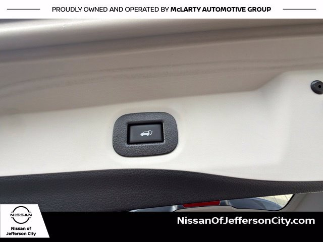 Used 2019 Nissan Rogue SV w/ Premium Package AWD/4WD image 13