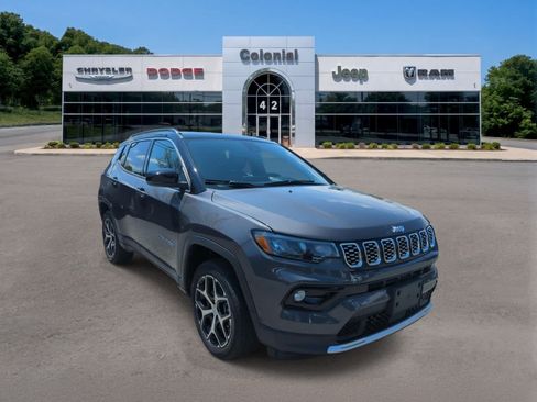 Used 2024 Jeep Compass Limited AWD/4WD image 8