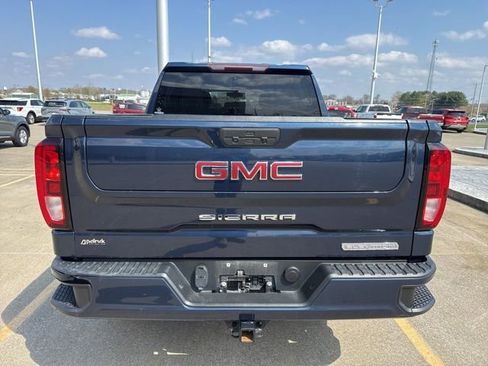 Used 2020 GMC Sierra 1500 Elevation w/ Elevation Value Package image 9