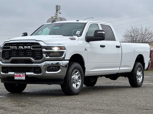 New 2026 RAM 2500 Tradesman w/ Chrome Appearance Group image 7