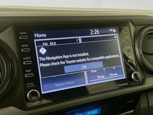 Used 2022 Toyota Tacoma TRD Off-Road w/ Technology Package image 7