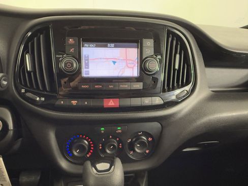 Used 2018 RAM ProMaster City Tradesman SLT image 20