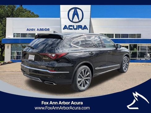 Used 2026 Acura MDX SH-AWD w/ Technology Package image 5