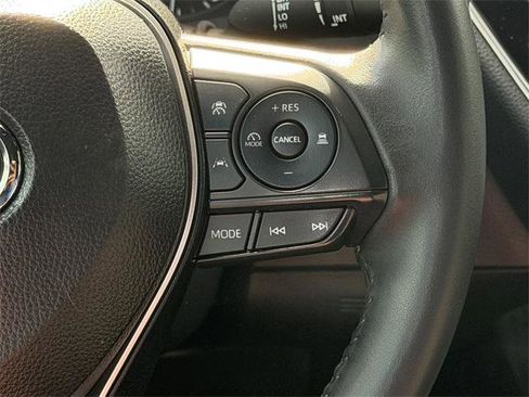 Certified 2025 Toyota Corolla SE image 13