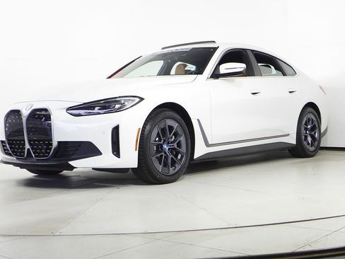Certified 2023 BMW i4 eDrive35 w/ Premium Package RWD image 2