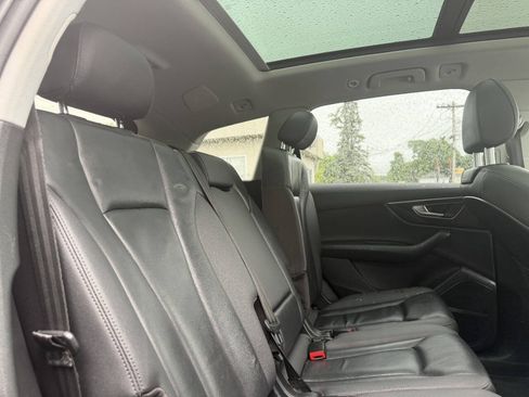 Used 2021 Audi Q7 3.0T Premium Plus AWD/4WD image 29