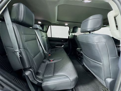 Used 2023 Toyota Sequoia Limited image 30