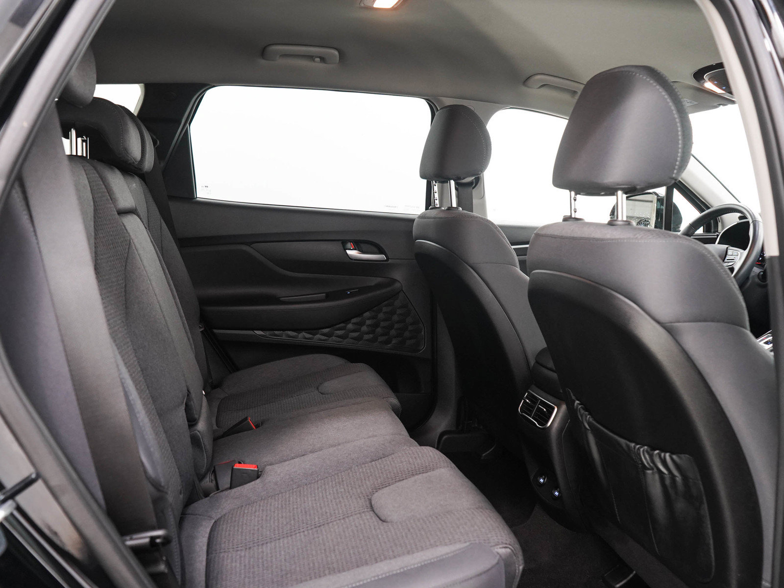 Used 2023 Hyundai Santa Fe SEL w/ Cargo Package AWD/4WD image 14