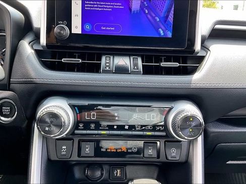 Used 2025 Toyota RAV4 XLE Premium w/ Weather Package AWD/4WD image 15