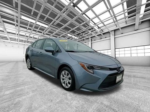 Used 2024 Toyota Corolla LE image 1