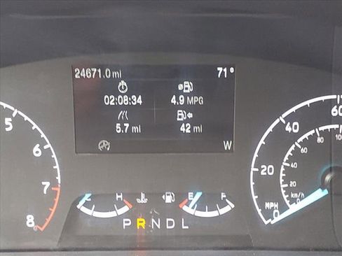 Used 2022 Ford Escape SE w/ SE Sport Appearance Package image 17