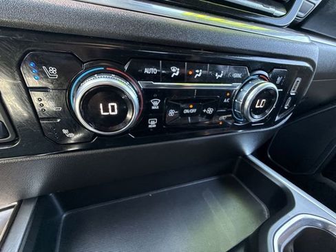 Used 2025 GMC Sierra 1500 SLT w/ SLT Premium Package image 37