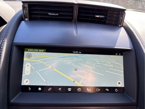 Used 2020 Jaguar F-TYPE Coupe image 32