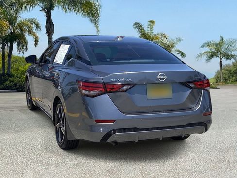 Certified 2025 Nissan Sentra SV FWD image 4