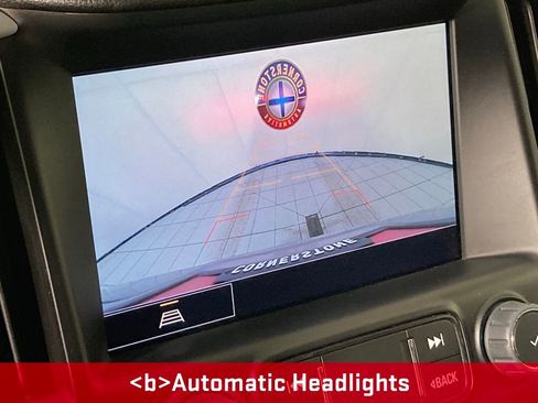 Used 2024 GMC Terrain SLT image 4