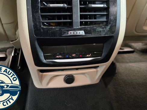 Used 2019 BMW X3 sDrive30i w/ Driving Assistance Package RWD image 30