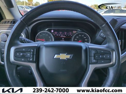 Used 2020 Chevrolet Silverado 2500 LTZ w/ LTZ Premium Package image 26