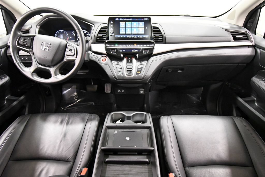 Certified 2025 Honda Odyssey EX-L image 3